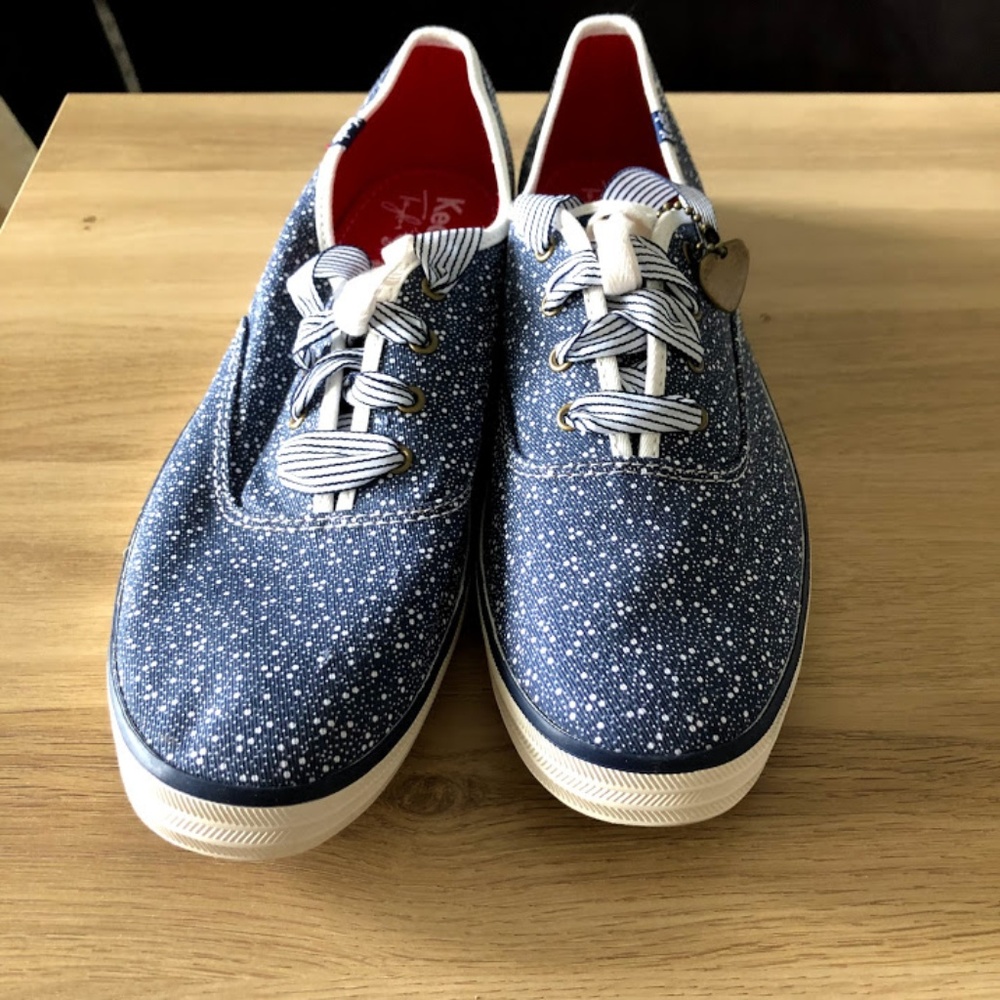 NWOT Size 11 Taylor Swift Keds Blue w/ White Dots